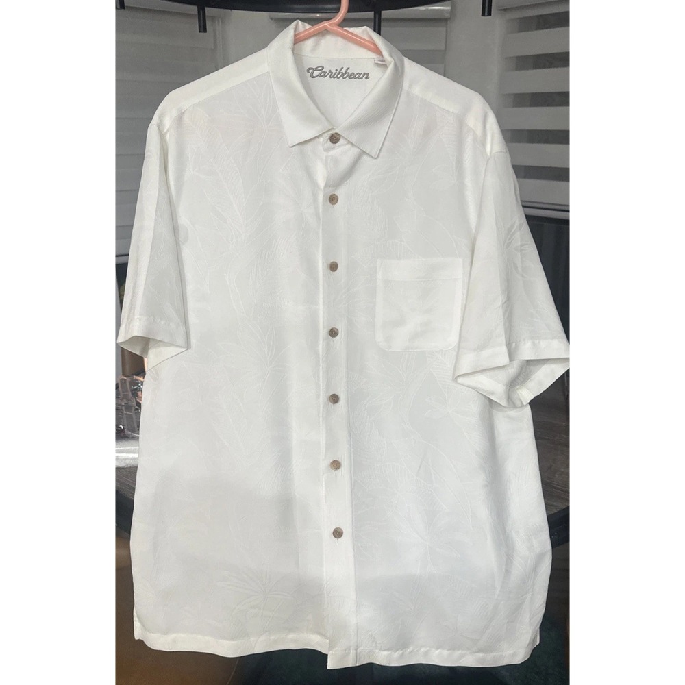 Caribbean Men's XL White Floral Woven Short Sleeve Hawaii Button-Up Shirt